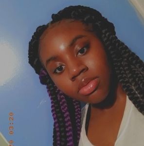 Meet your Posher, Brianna